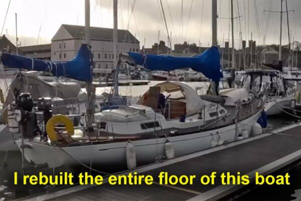O podea complet reconstruită pentru barca noastră cu vele, cândva abandonată!!!
