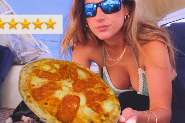 Să mănânc cea mai bună pizza din lume în ITALIA |  Valul 94