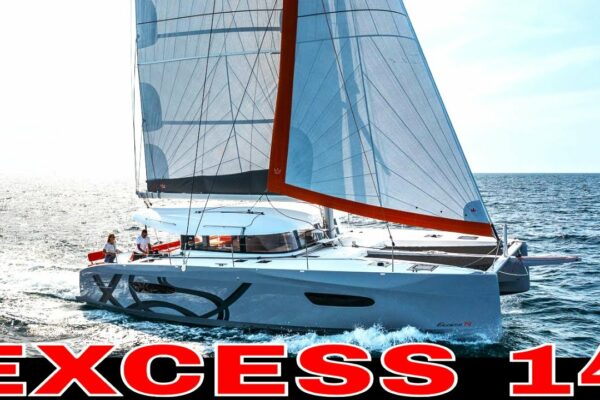 Catamaran de performanță EXCESS 14 la prețuri competitive