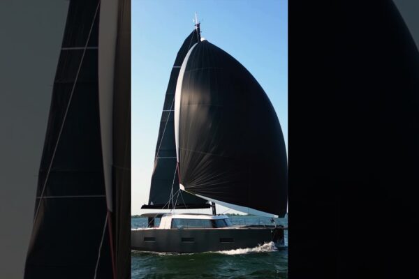 Vaan Exclusive Sustainable Sailing Yachts