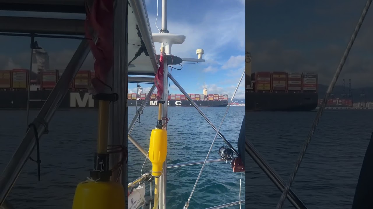 Global Surveyor se apropie de Gibraltar #sailing #sailingadventures #shortvideo #travel