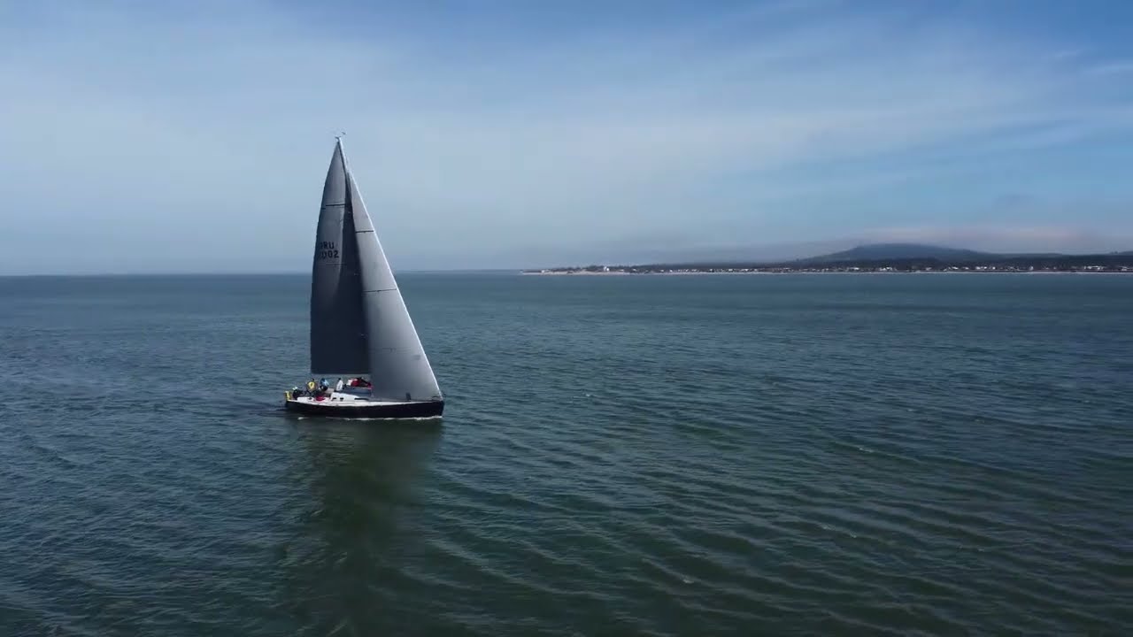 Yacht Club Uruguayo - Circuito Del Este 2022 - Piriapolis - Fotografii cu drone cu navigație și sunete de apă