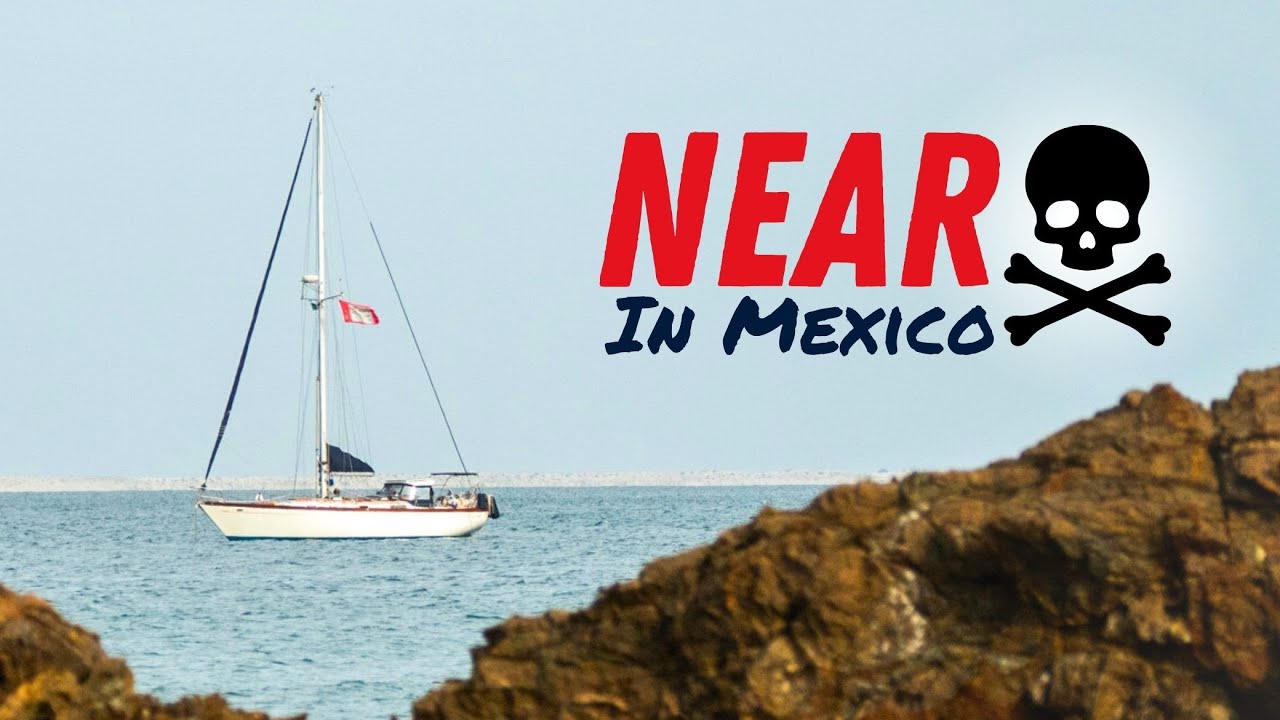 Close Call în Bahia Santa Maria |  Baja, Mexic |  Sailing Avocet