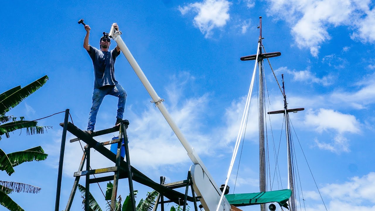 Am așteptat 3 ani să facem asta bărcii noastre din lemn restaurate!  — Sailing Yabá 194