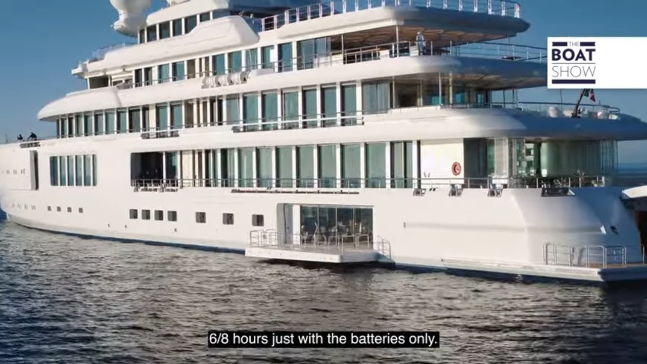 BENETTI FB 272 "LUMINOSITY" - 107m Hybrid Giga Yacht Exclusiv Tur al camerei motoarelor - The Boat Show