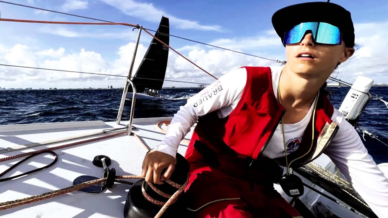 O tânără de 29 de ani va deveni prima femeie din SUA care navighează singur în jurul lumii