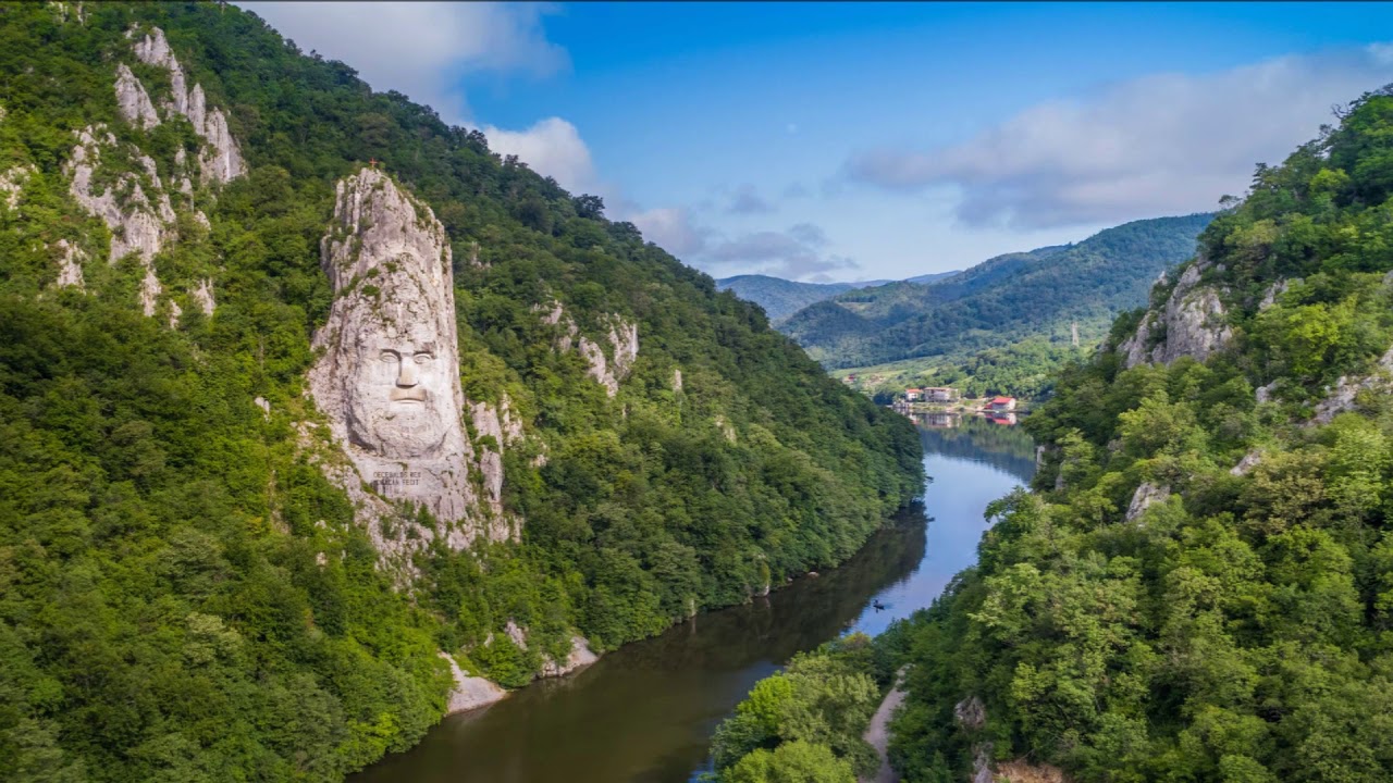 Chipul lui Decebal și Dunărea România - Cântec emoționant