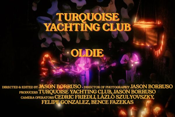 Turquoise Yachting Club – Oldie – Live At Le Bourg Club