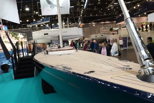 2024 Barcă cu vele cu 375.000€ - Eagle 38