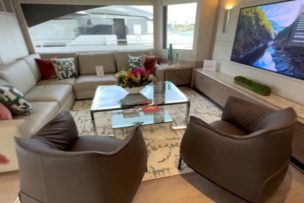 Iahturi de milioane de dolari… #yacht #travel #luxury