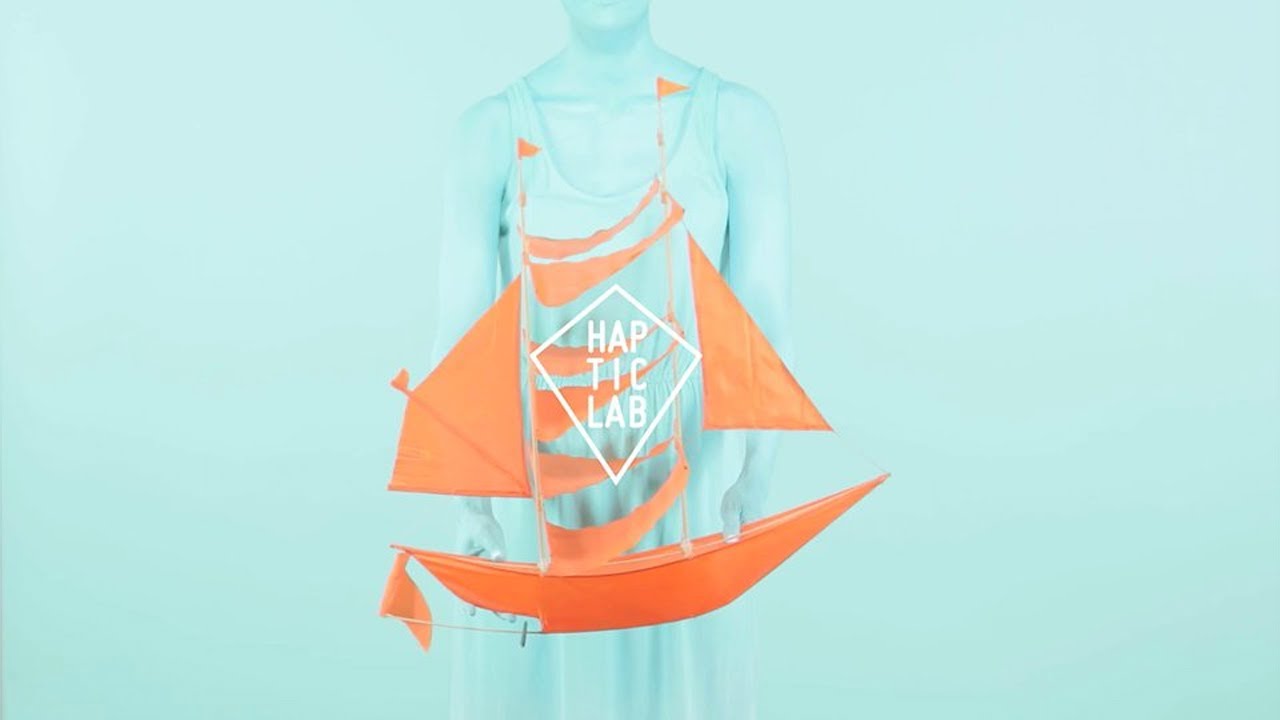 Sailing Ship Kite de Haptic Lab