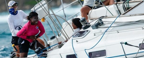Sărbătorirea femeilor pe apă la Săptămâna navigației din Antigua – Ziua cursei pentru femei de la Marina Yacht Club din Antigua – Asociația de navigație din Caraibe
