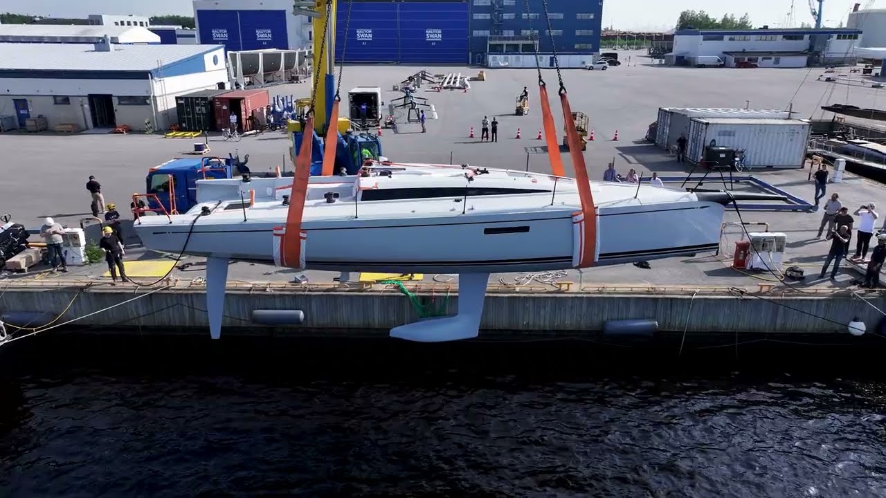 ClubSwan 43 a fost lansat