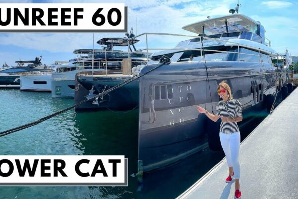 PREMIERA MONDIALĂ: 2021 SUNREEF 60 POWER „Otoctone” Catamaran de lux Charter Yacht Tour