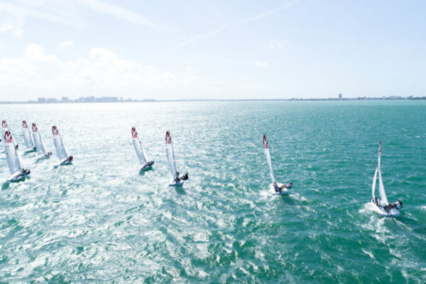 Melges 15 dinghies racing in Florida