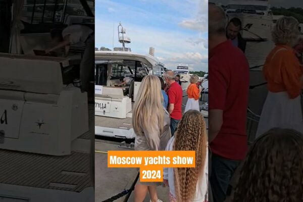 O expoziție de iahturi pe apă a început la Moscova #știri #yachts #boat