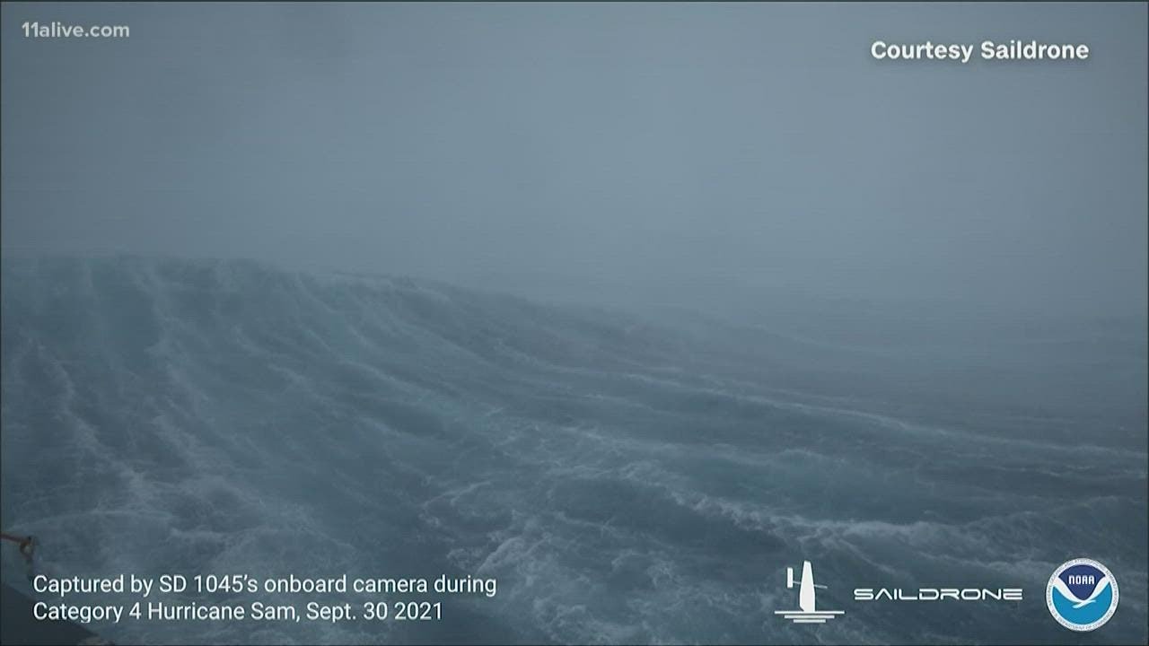 Drona cu navigație surprinde un videoclip incredibil cu oceanul din interiorul unui uragan