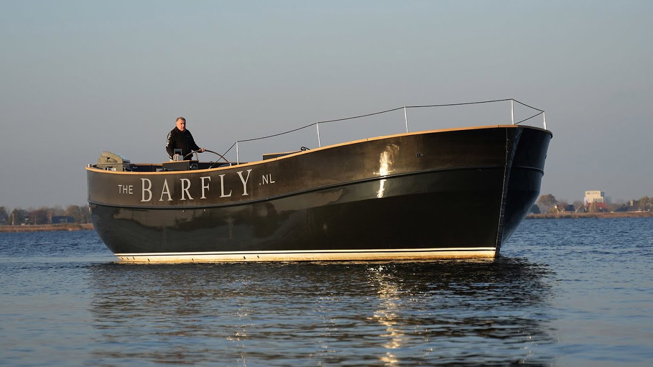 Yacht personalizat Barfly