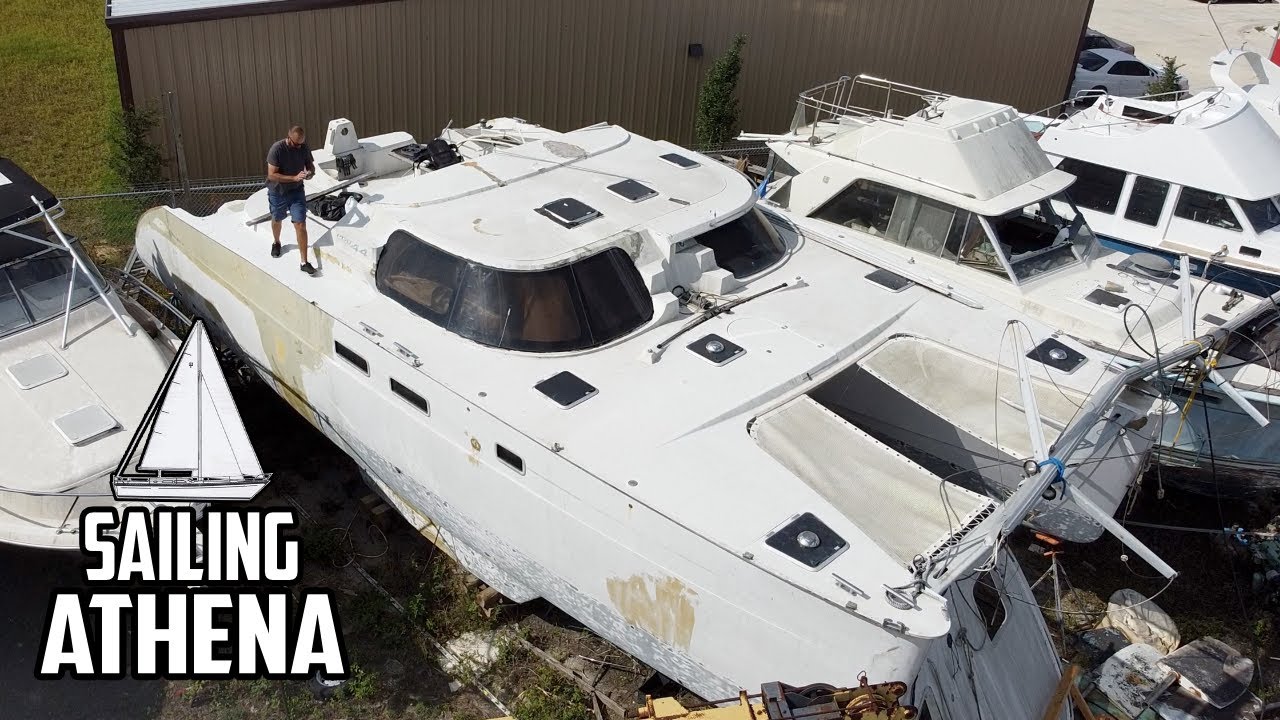 Sail Life - Ar trebui să cumpărăm acest catamaran avariat de uragan?