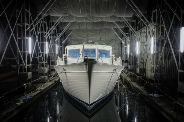 Lungmetrajul Fleming Yachts „Sub suprafață”