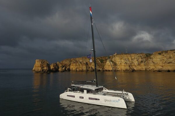 Un Outremer în magnifica lagună din Alvor - Îmbrățișând Algarve - Navigare în Greatcircle (ep.345)