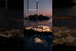 Iaht de lux cu echipaj de închiriat în Turcia - Platin Yachting