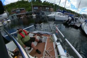 DOUA LACATE si CANALUL BRISTOL! | SOLO SAILING UK