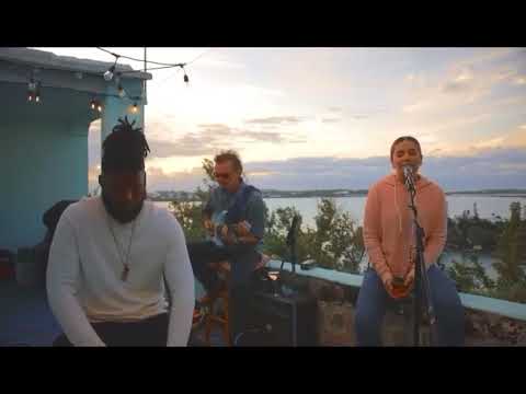 COVER Britney Spears „Hit Me Baby One More Time” de Kennel Boys ft Aimee