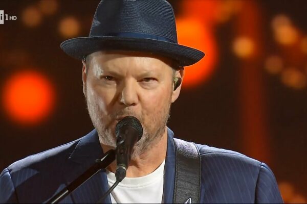 The Christopher Cross Medley - Cei mai buni ani 27.04.2024