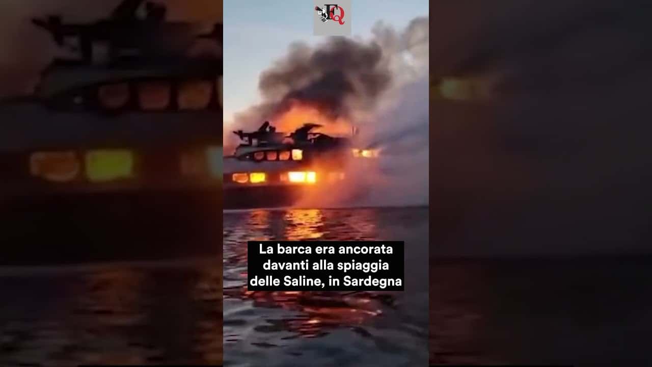 IAHT DE 40 DE METRI ARDE ÎN OLBIA: NIMENI RĂNIT. IMAGINI IMPRESIONANTE #știri #short