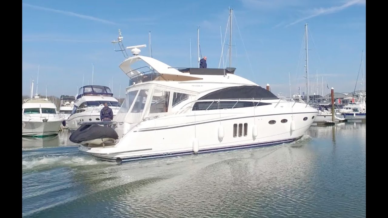 Princess 54 barcă de ocazie | Barcă cu motor și iahting