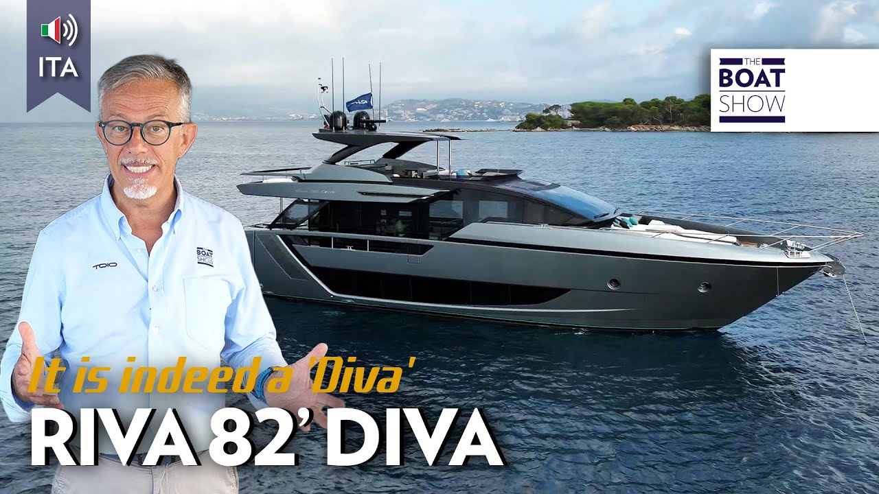 [ITA] RIVA 82' DIVA - Tur cu iaht și test de navigație - Salonul de ambarcațiuni