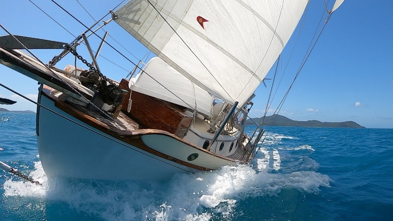 Navigare pe Insulele Whitsunday - Little Wing Westsail 32 Ep12