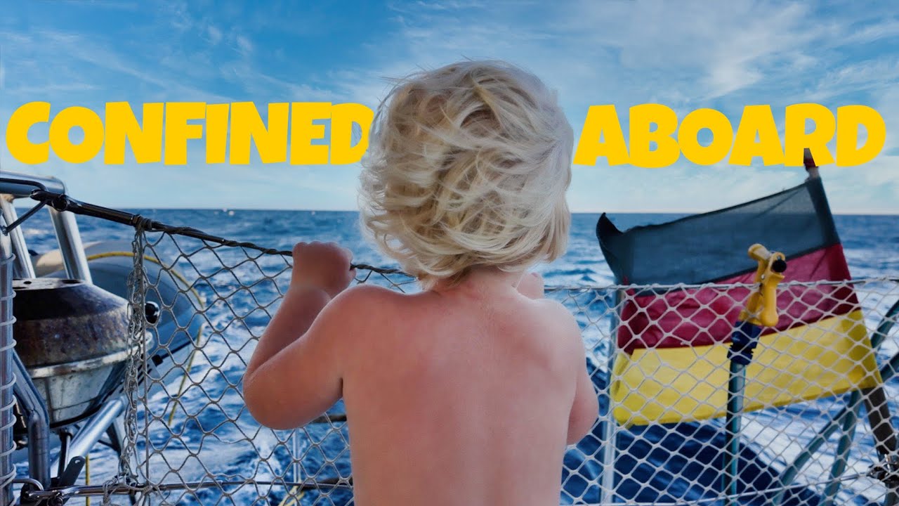 26 de zile BLOCAT pe o BARCĂ