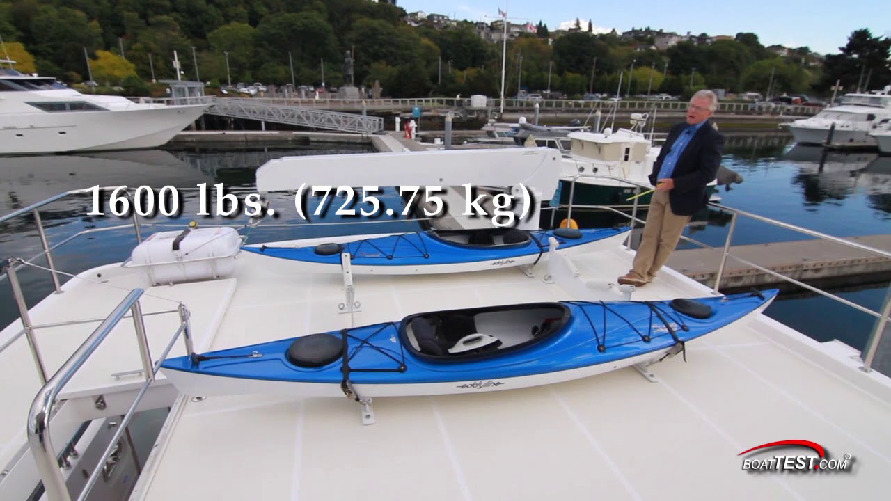 Hampton Yachts Endurance 720 Skylounge LRC (2018-) Caracteristici Video - De BoatTEST.com