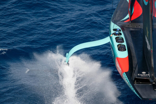 Emirates Team New Zealand Remain the Bullies of Barcelona | Lumea navigației
