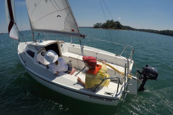 Lecții de navigație pentru începători Lanier Sailing Academy