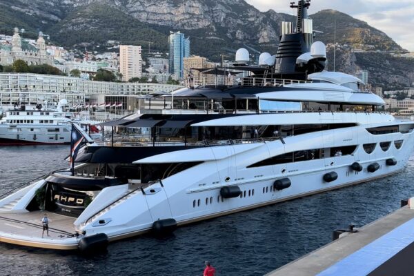 SOsirea lui AHPO YACHT PENTRU MONACO YACHT SHOW 2022-LÜRSSEN 115,1 m $300 M $ SUPERYACHT @archiesvlogmc