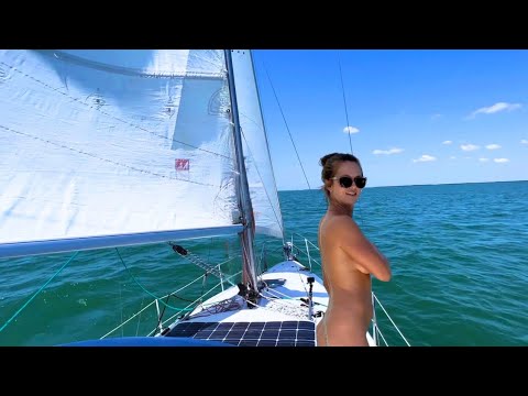 Ep. 190, ⛵️ Naturist Sailing!