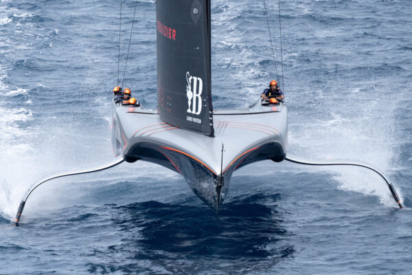 Barcelona Breeze crește intensitatea vârfurilor | Lumea navigației