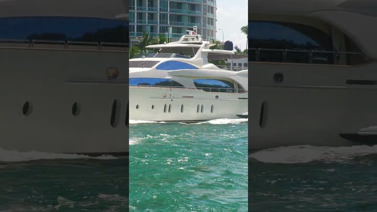 Plecarea Azimut 116 din valul Haulover