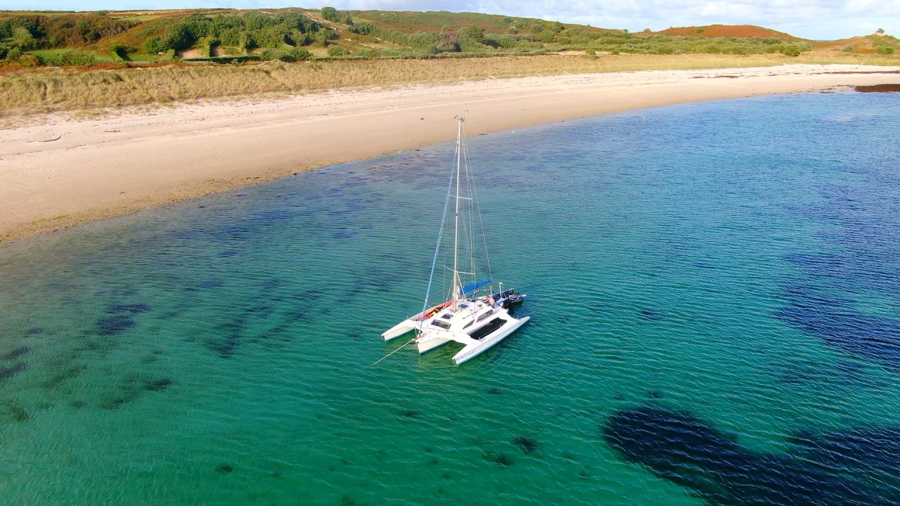 Navigați pe Insulele Scilly pe un mic trimaran | Ep.148