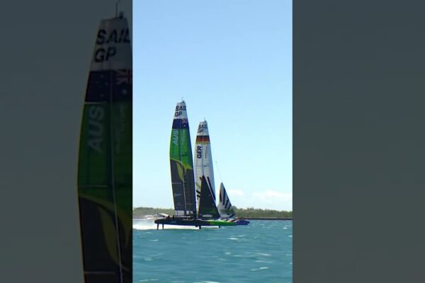 cursă în weekend ca 🏎️ #SailGP #racing #sailing #shortsfeed