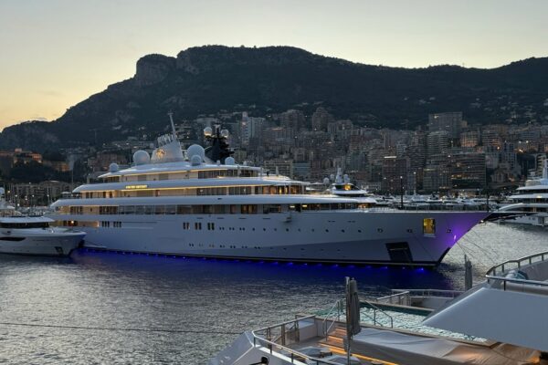 Cele mai bune din Monaco Yacht Show 2024