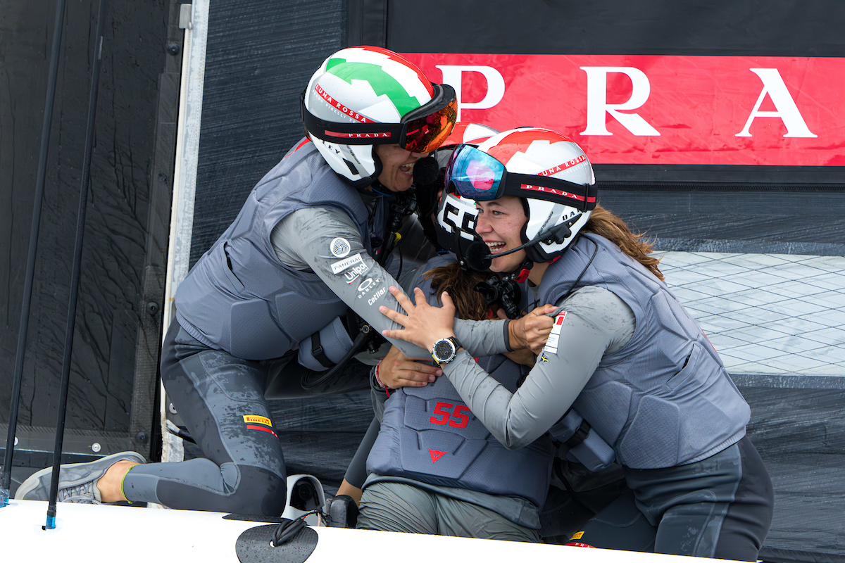 Luna Rossa Prada Echipa Pirelli victorioasă în Puig Women's America's Cup | Lumea navigației