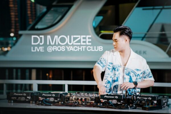 DJ MOUZEE LIVE @ ROS YACHT CLUB