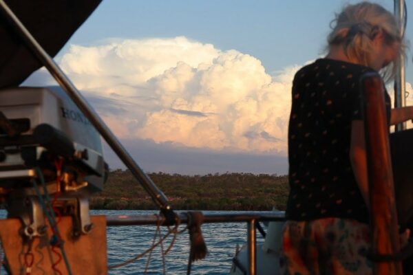 WILD STORIES FROM THE KIMBERLEY - Single Dad Sailing