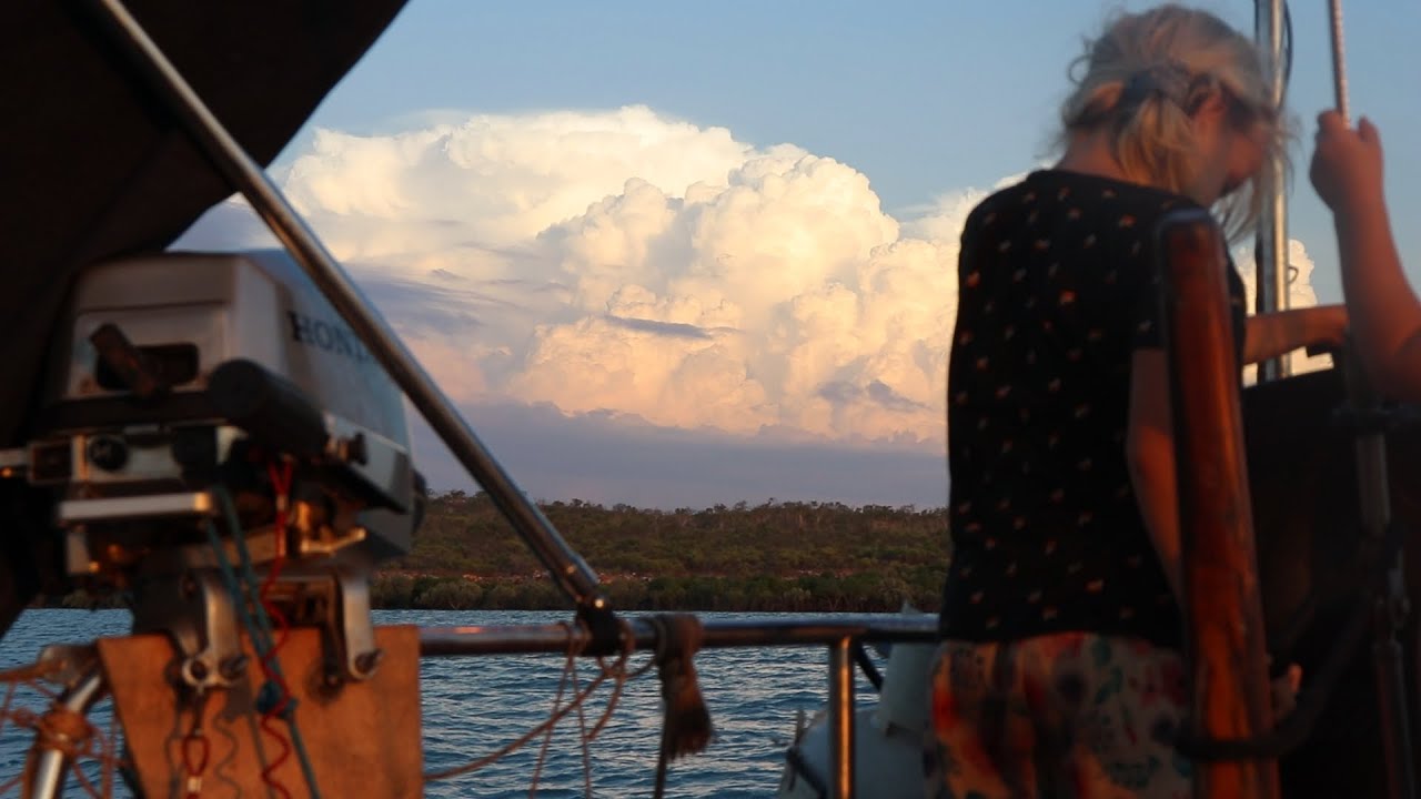 WILD STORIES FROM THE KIMBERLEY - Single Dad Sailing