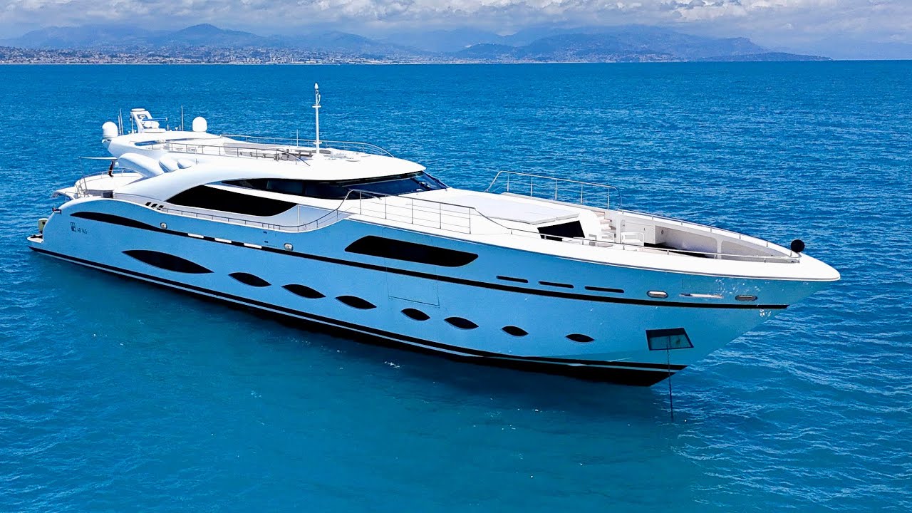 Tur superyacht de 15 milioane de euro: 2016 AB Yachts 44 de metri