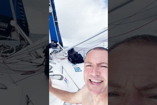 a întrerupt Romain înainte de toaletă | Vendée Globe 2024